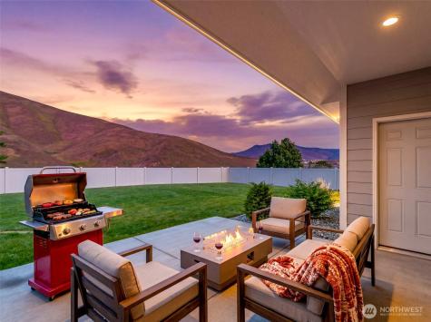 2042 Maiden Lane Wenatchee WA 98801