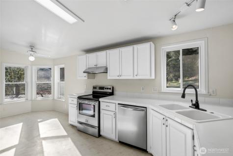 6396 Kalama River Road Kalama WA 98625