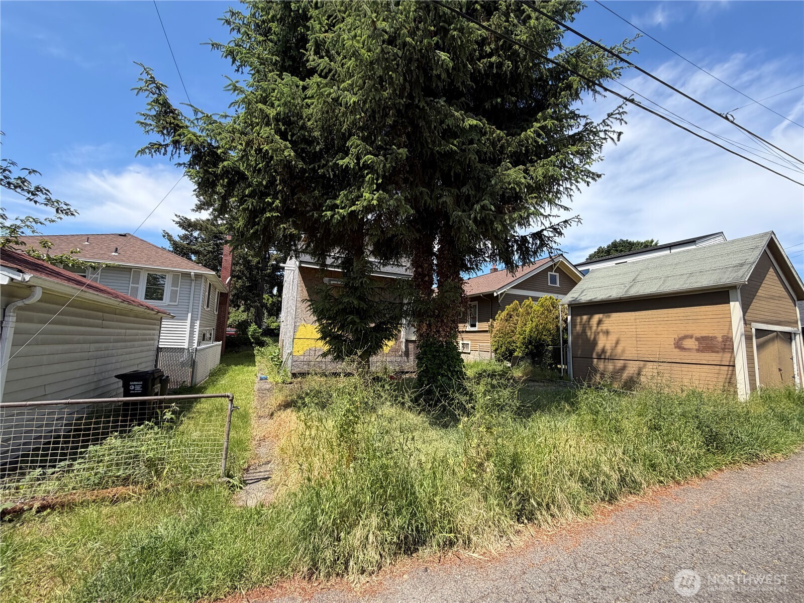 6242 Flora Avenue S Seattle WA 98108