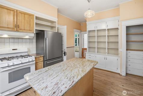 6238 Woodlawn Avenue N Seattle WA 98103