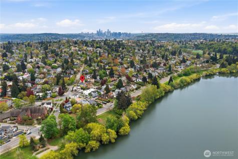 6238 Woodlawn Avenue N Seattle WA 98103