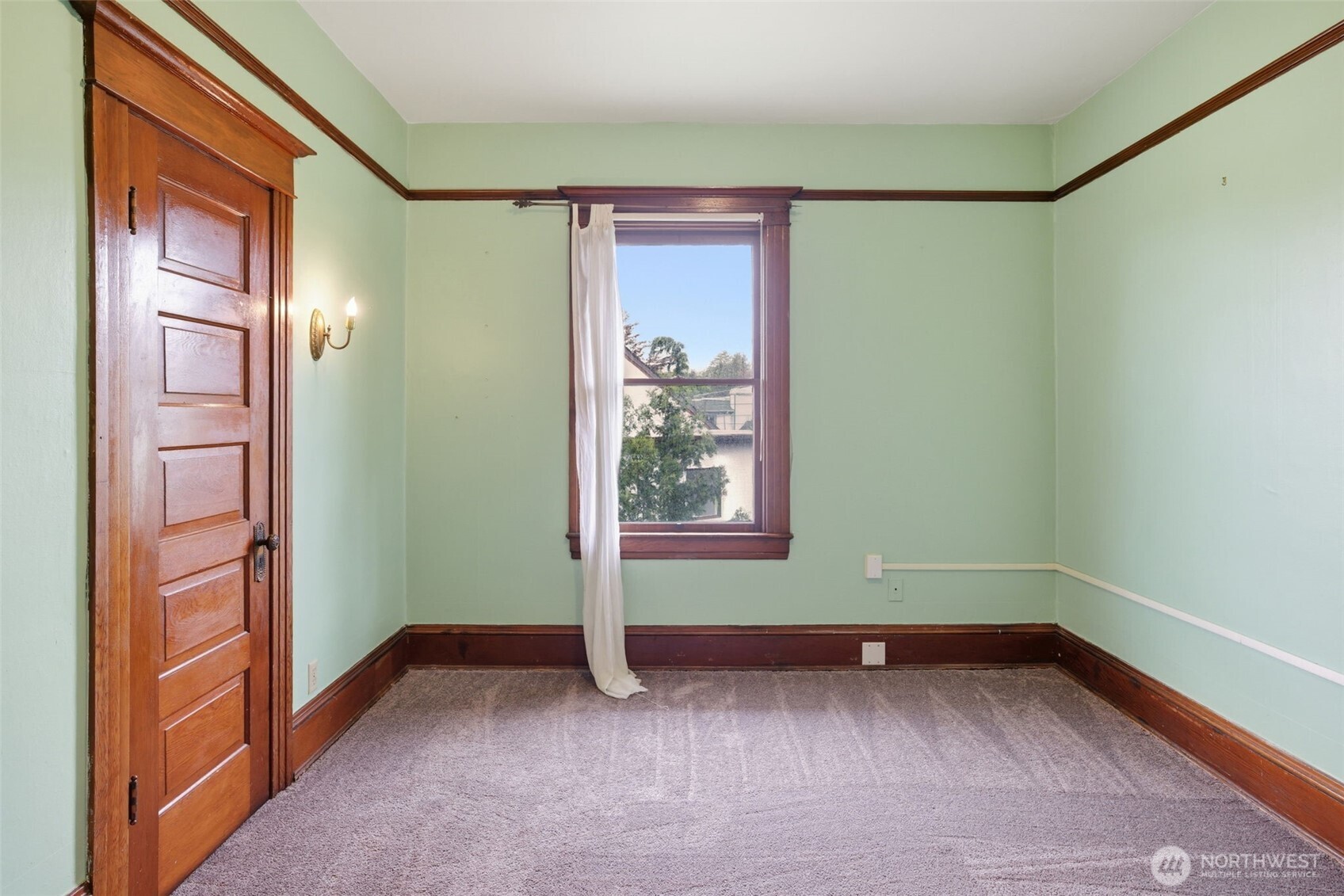 6238 Woodlawn Avenue N Seattle WA 98103