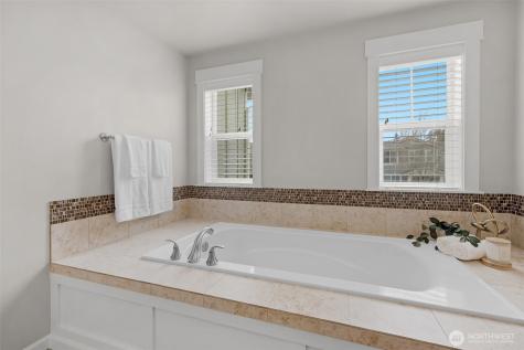 4416 185th Place SE Bothell WA 98012
