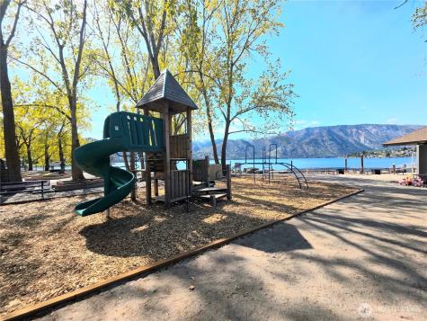 1 Lodge 641-c Manson WA 98831