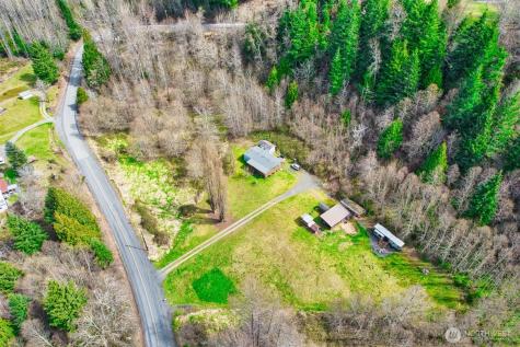 404 Meade Hill Road Glenoma WA 98336