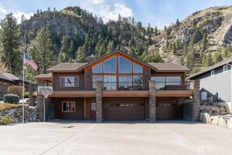 15320 Lakeview Street Entiat WA 98822