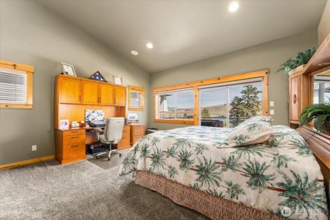 15320 Lakeview Street Entiat WA 98822