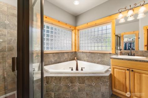 15320 Lakeview Street Entiat WA 98822