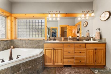 15320 Lakeview Street Entiat WA 98822