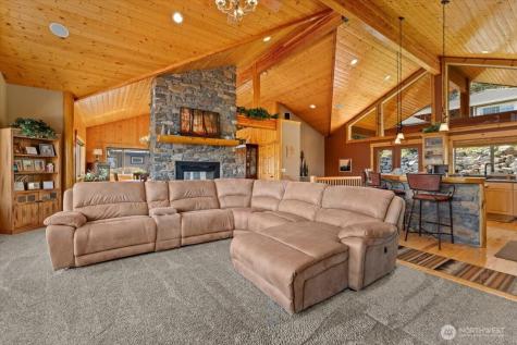 15320 Lakeview Street Entiat WA 98822