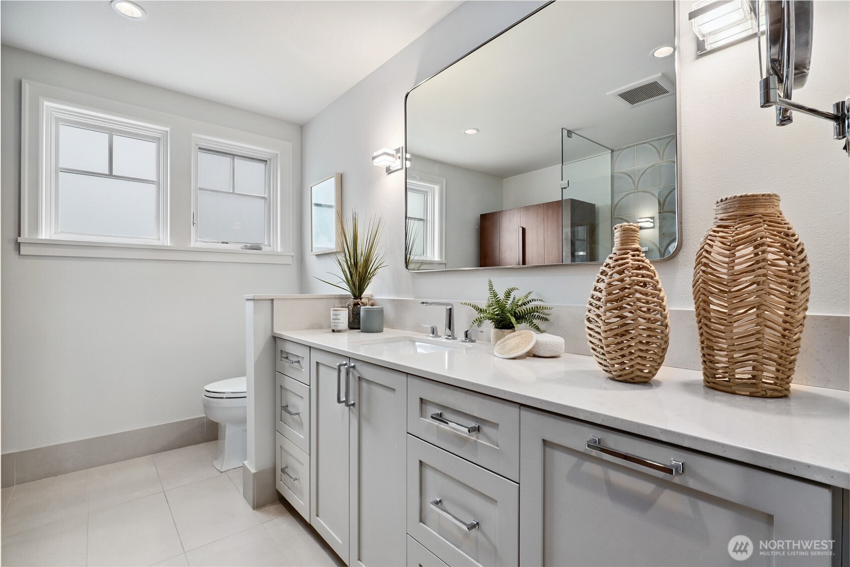506 Lakeside Avenue S Seattle WA 98144