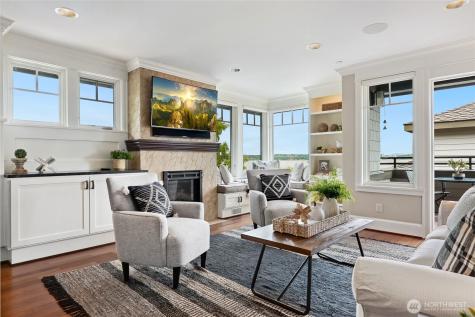 506 Lakeside Avenue S Seattle WA 98144