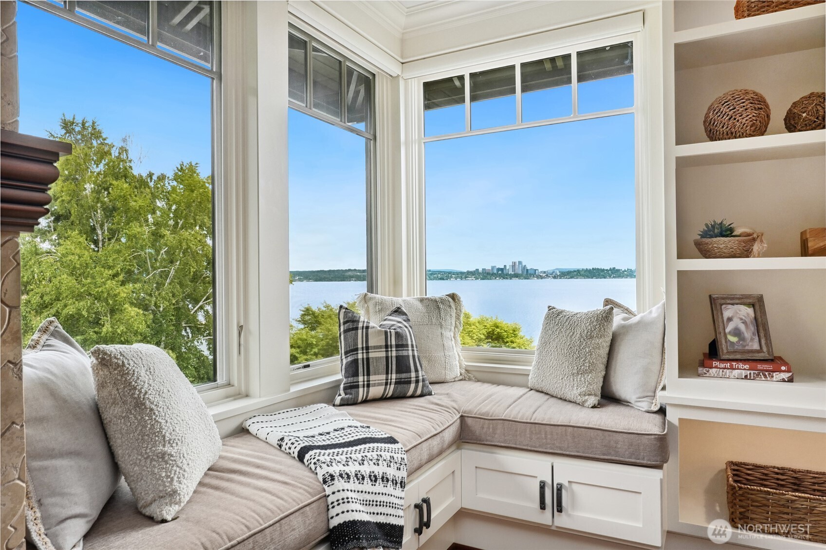 506 Lakeside Avenue S Seattle WA 98144