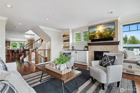506 Lakeside Avenue S Seattle WA 98144