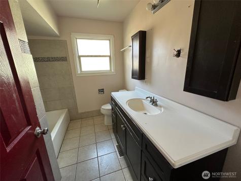 4811 N Lincoln Street Spokane WA 99205