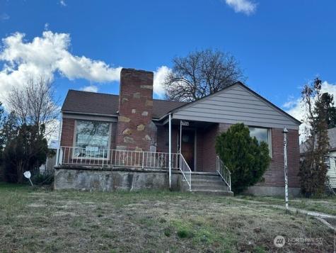 4811 N Lincoln Street Spokane WA 99205