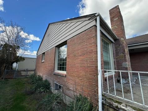 4811 N Lincoln Street Spokane WA 99205