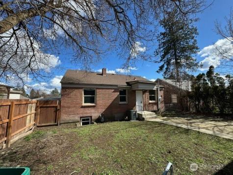 4811 N Lincoln Street Spokane WA 99205
