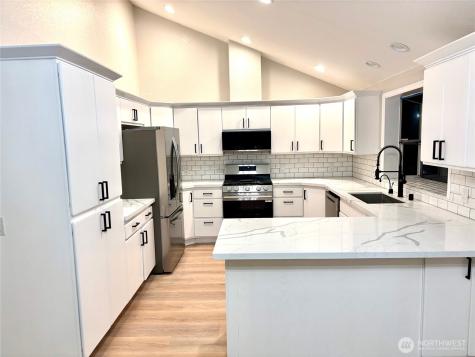 4812 Monte Vista Place Mount Vernon WA 98273