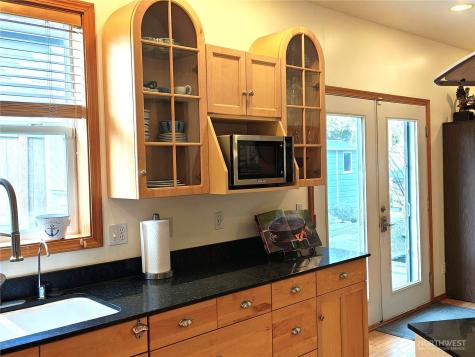1703 32nd Street Anacortes WA 98221