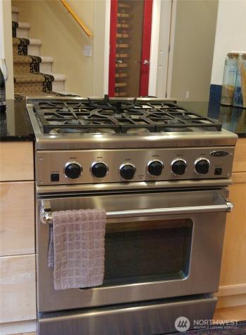 1703 32nd Street Anacortes WA 98221