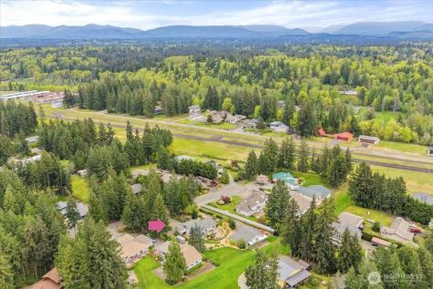 17649 SE 297th Place Kent WA 98042