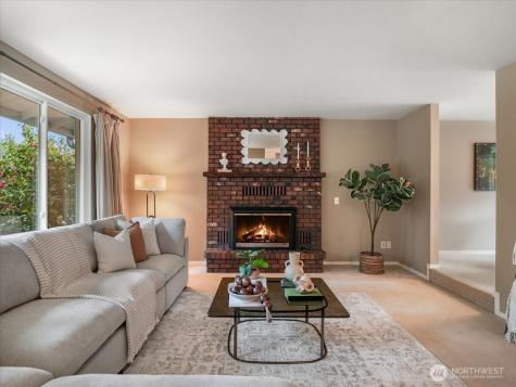 17649 SE 297th Place Kent WA 98042