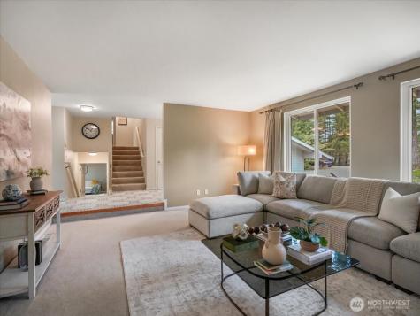 17649 SE 297th Place Kent WA 98042