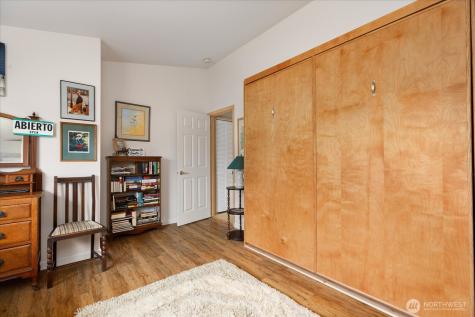 2475 SW Talon Loop Oak Harbor WA 98277