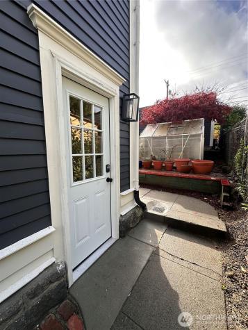 908 N K Street Tacoma WA 98403