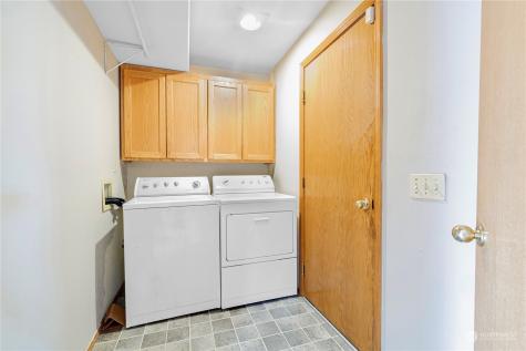 18003 41st Place W Lynnwood WA 98037