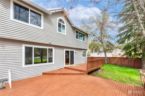 18003 41st Place W Lynnwood WA 98037