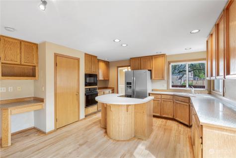 18003 41st Place W Lynnwood WA 98037