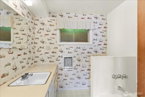 1085 Rockaway Lane Camano Island WA 98282