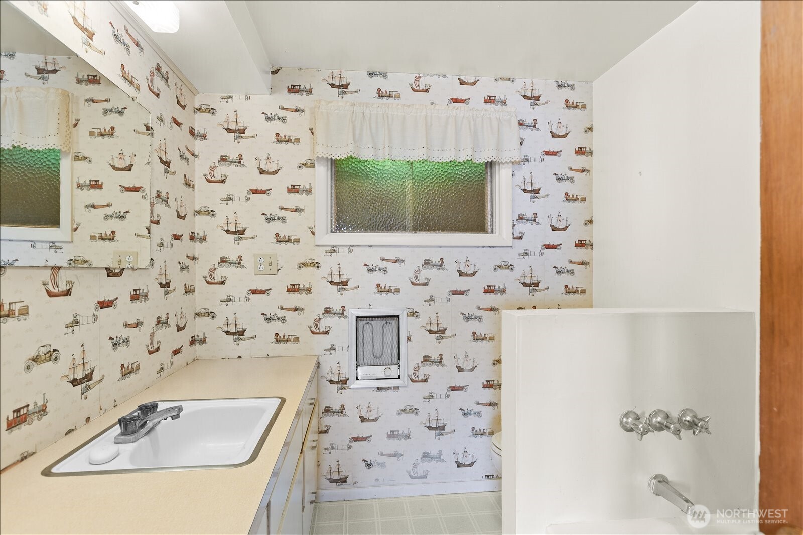 1085 Rockaway Lane Camano Island WA 98282