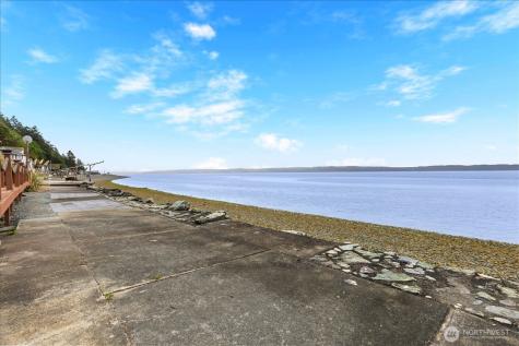 1085 Rockaway Lane Camano Island WA 98282