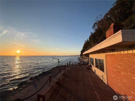 1085 Rockaway Lane Camano Island WA 98282