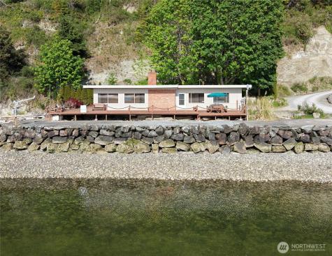 1085 Rockaway Lane Camano Island WA 98282