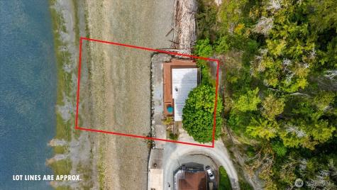 1085 Rockaway Lane Camano Island WA 98282