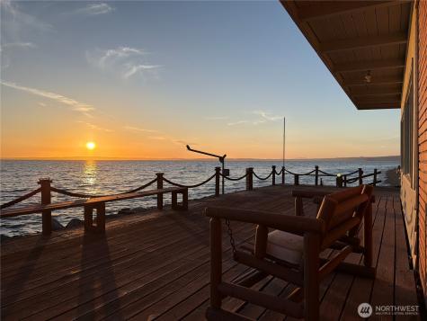 1085 Rockaway Lane Camano Island WA 98282