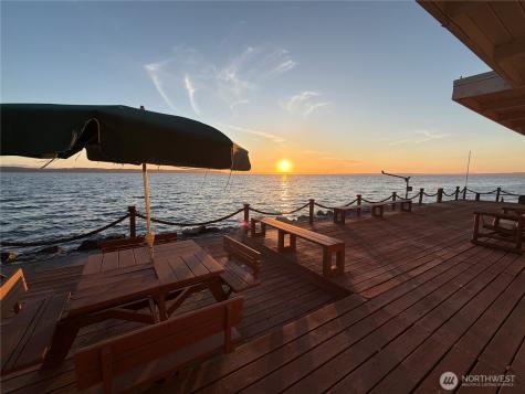 1085 Rockaway Lane Camano Island WA 98282