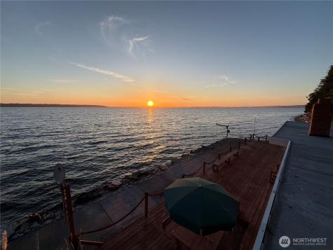 1085 Rockaway Lane Camano Island WA 98282
