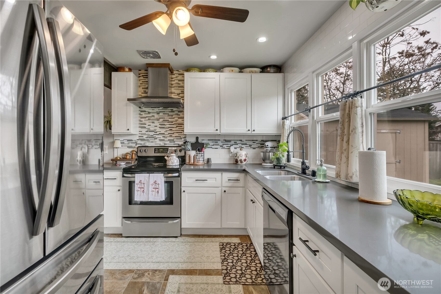 6905 Foster Street SW Lakewood WA 98499