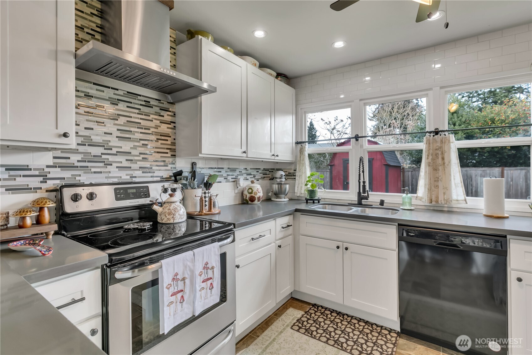 6905 Foster Street SW Lakewood WA 98499