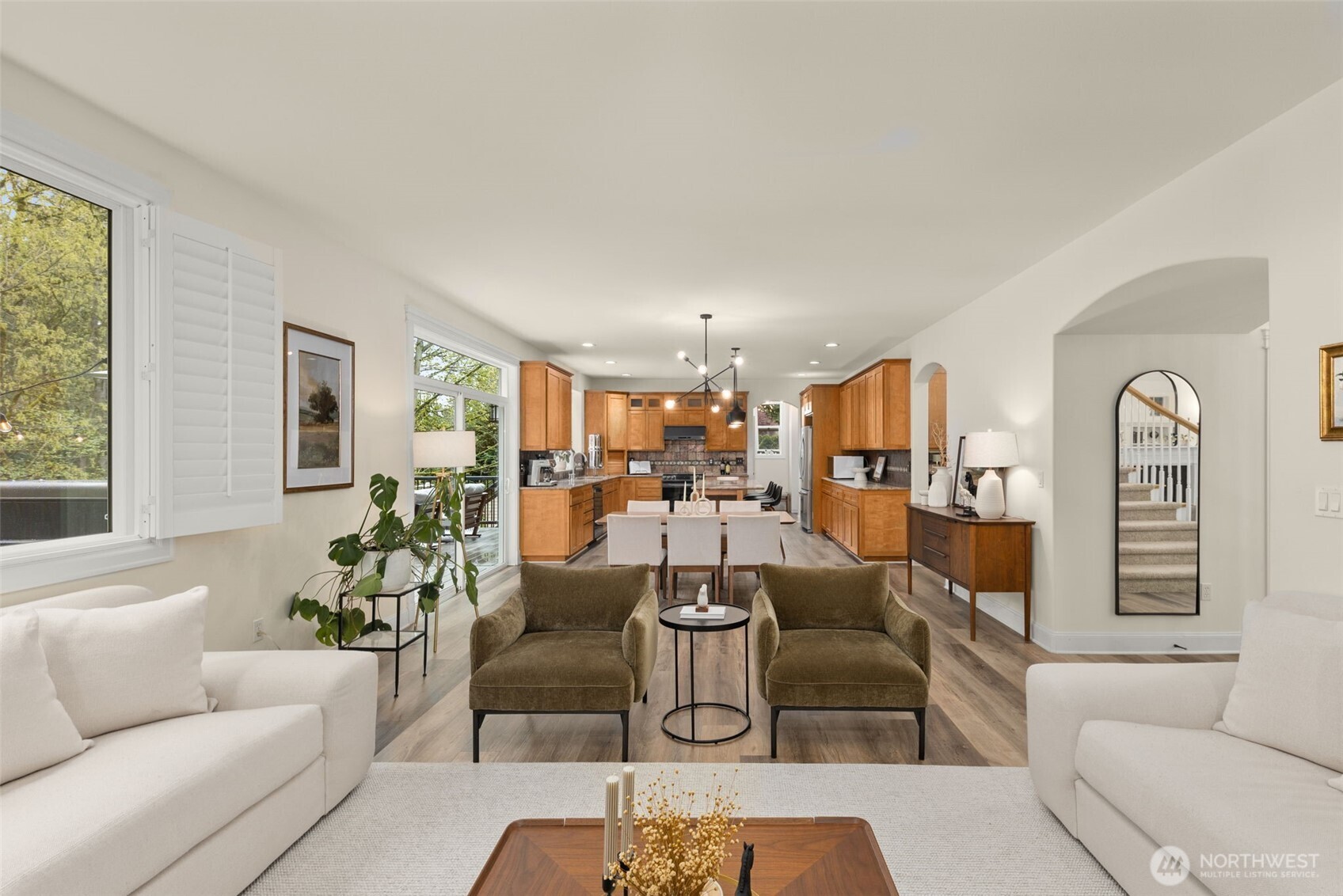15820 104th Avenue NE Bothell WA 98011