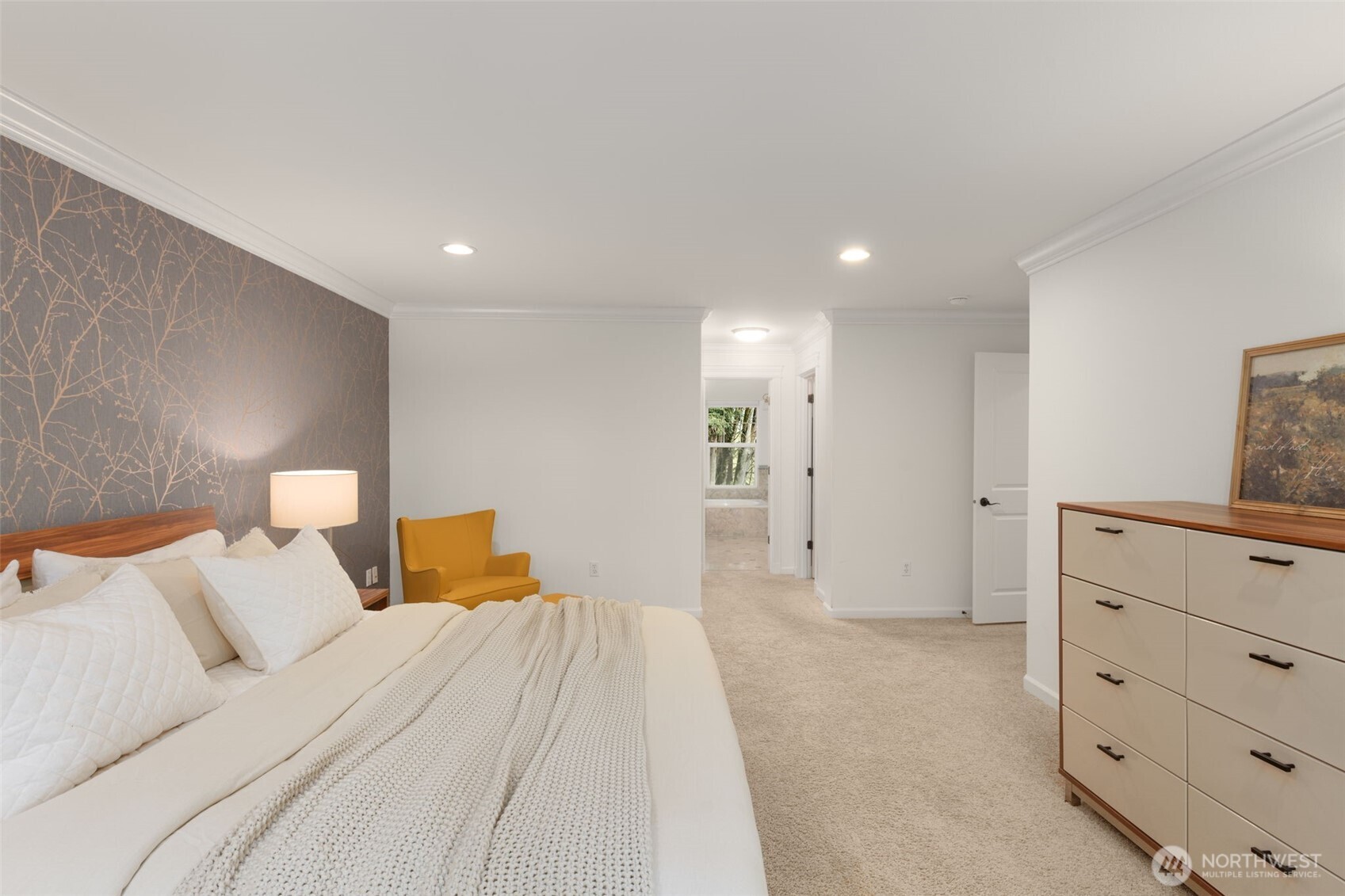 15820 104th Avenue NE Bothell WA 98011