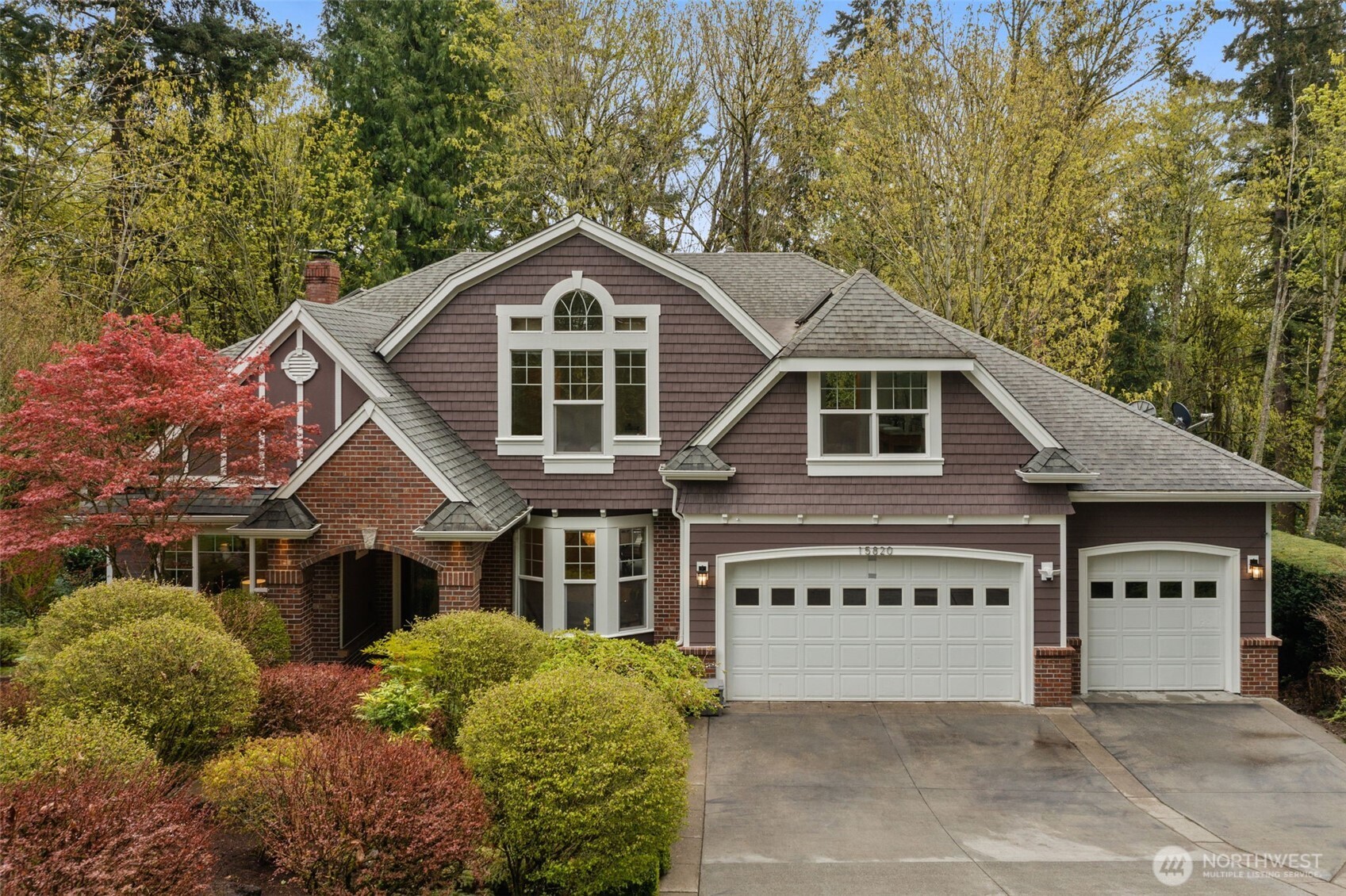 15820 104th Avenue NE Bothell WA 98011