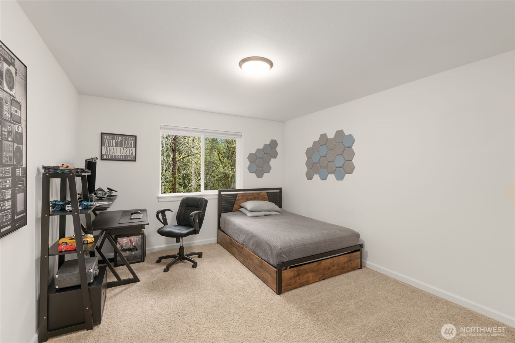 15820 104th Avenue NE Bothell WA 98011