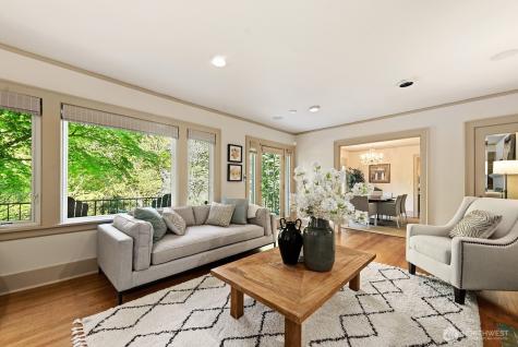 2514 Lake Park Drive S Seattle WA 98144