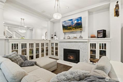 29213 SE 5th Street Fall City WA 98024